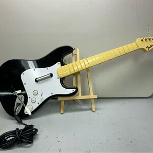 Harmonix Rock Band XBox 360 Fender Stratocaster Wired Guitar Model 822152